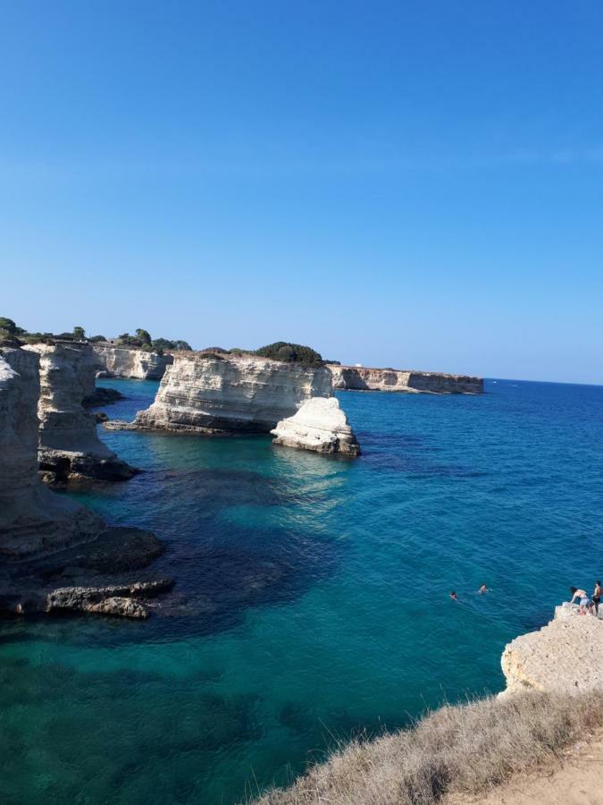 Villetta Lucia Torre dell'Orso Luaran gambar